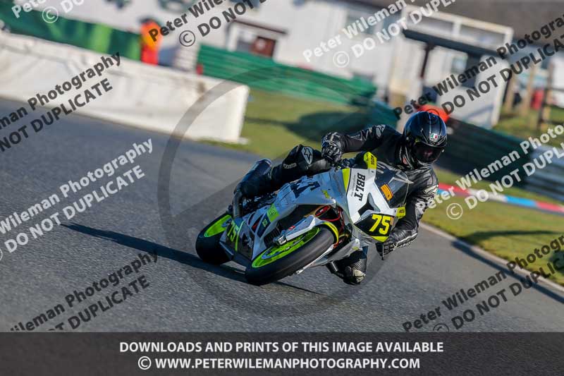 PJ Motorsport Photography 2018;enduro digital images;event digital images;eventdigitalimages;mallory park;mallory park photographs;mallory park trackday;mallory park trackday photographs;no limits trackdays;peter wileman photography;racing digital images;trackday digital images;trackday photos